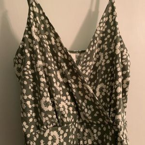 Kaileigh pants romper, green with white flowers NWT